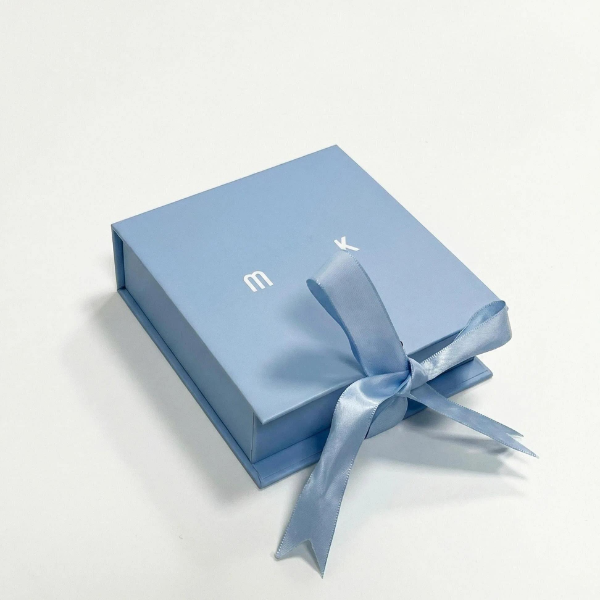 Small Rigid Boxes 